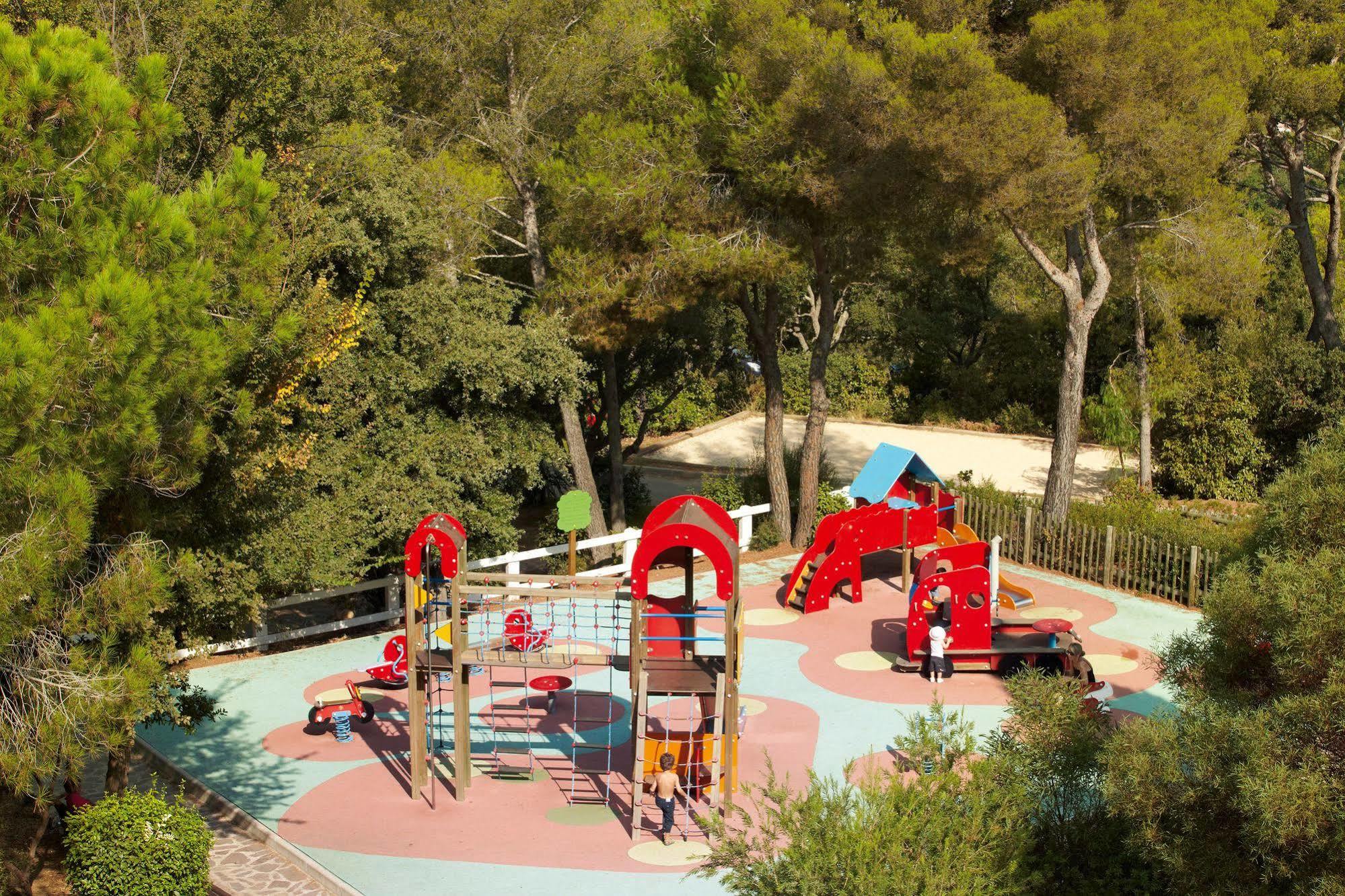 Belambra Clubs Residence Le Pradet - Lou Pigno Buitenkant foto